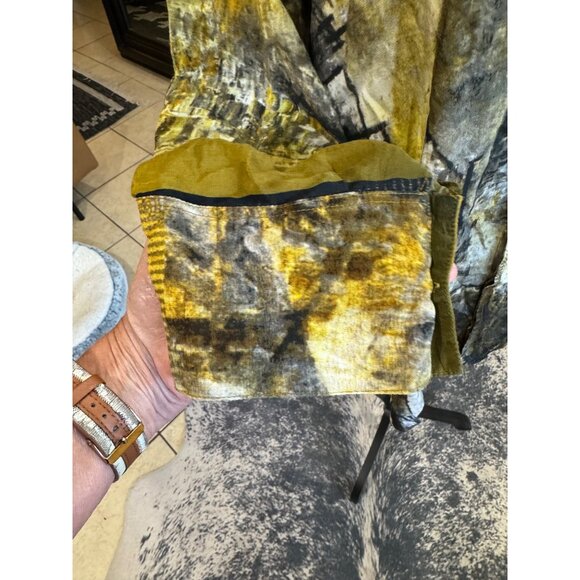 Dilemma New York Abstract Print Lightweight Blouse L Yellow/Gray/Black Artsy - Picture 9 of 11